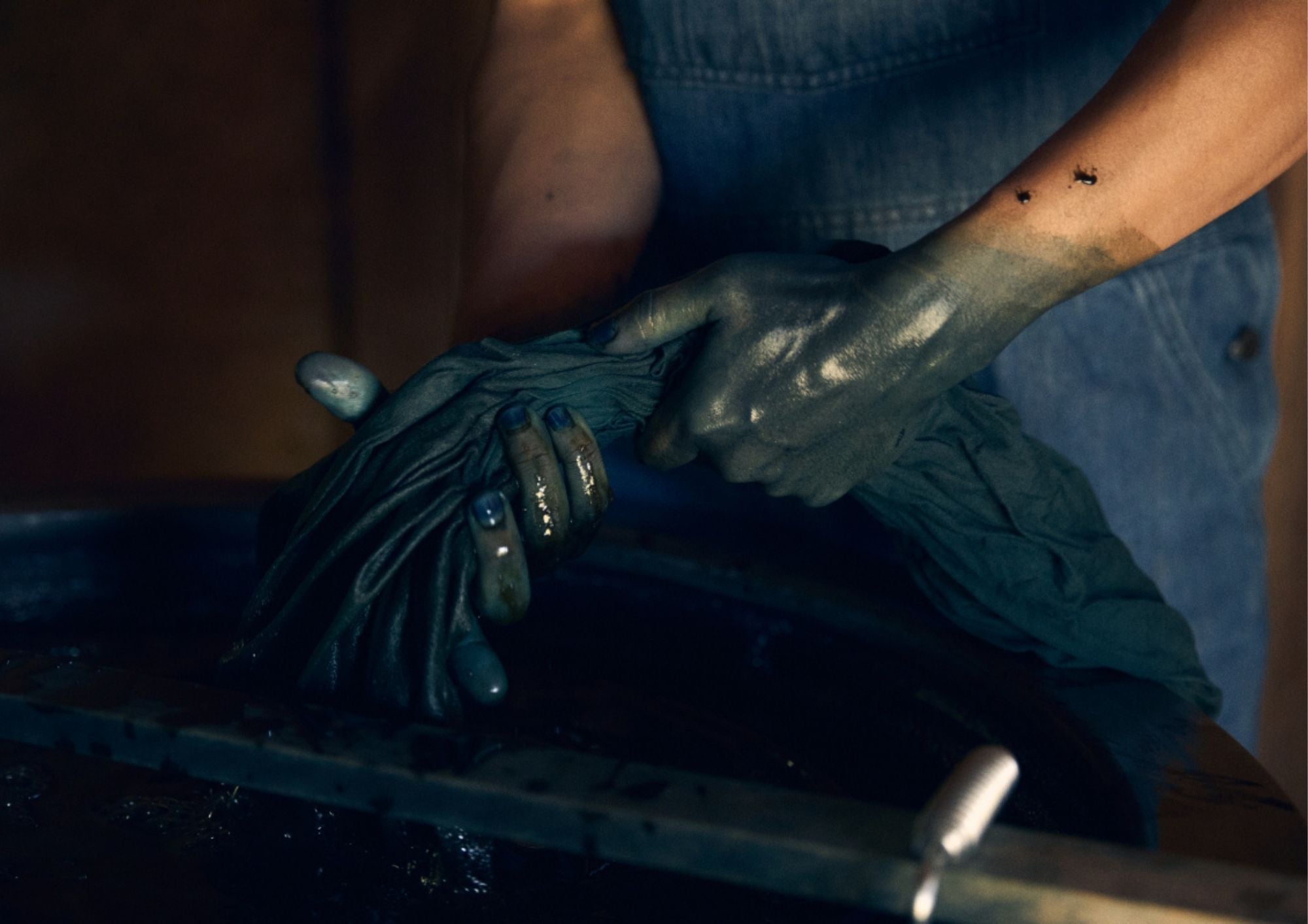 Vol.5 | 藍と、暮らしと、循環と。— 山㟁卓氏が染める「静けさの青」